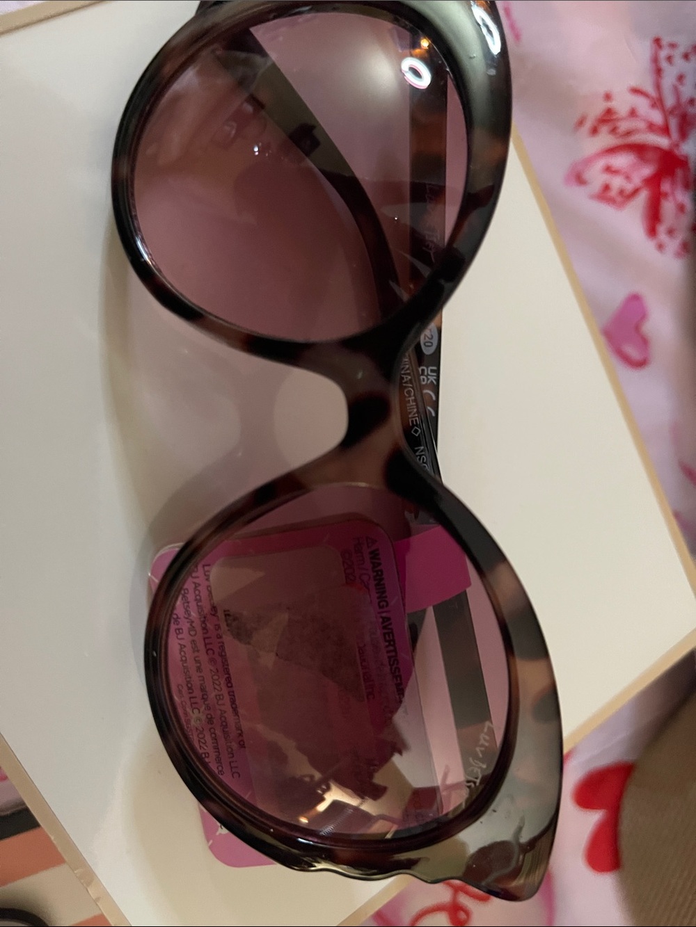 Betsey Johnson Oversized Sunglasses – NWT